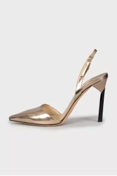 Gold pointed toe shoes