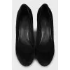 Suede wedge shoes