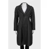 Fitted coat in fine print