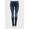 Low-rise skinny fit jeans