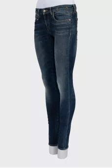 Джинсы skinny fit на низкой посадке
