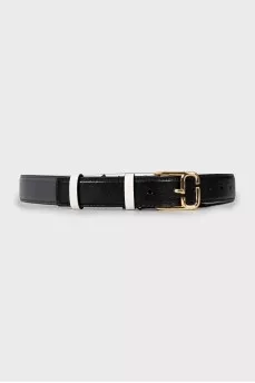 Two-tone belt with tag