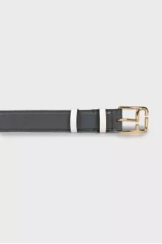 Two-tone belt with tag