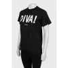 T-shirt with raised print and tag