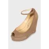 Suede high platform shoes
