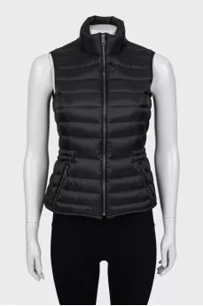 Slim fit quilted vest
