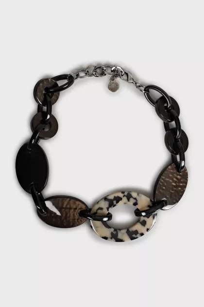 Mixed color necklace