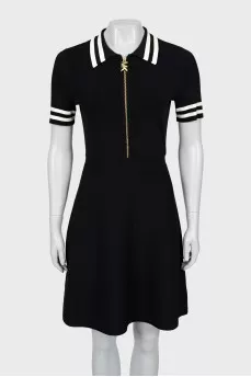 Fitted dress with zipper, with tag