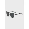 Cat eye sunglasses