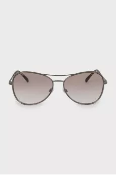 Aviator sunglasses with decorative arms