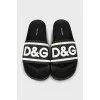 Men's flip-flops with brand logo