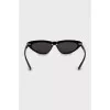 Oval sunglasses in black