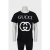 Men's T-shirt with white logo