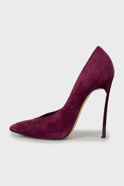Suede shoes with metal heels