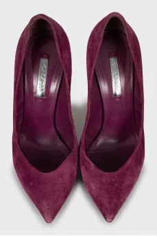 Suede shoes with metal heels