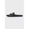 Men's slippers with branded logo