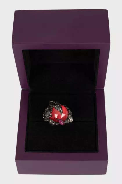 White gold ring with diamonds