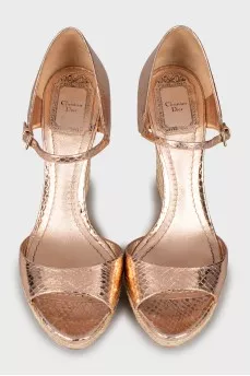 Leather wedge sandals
