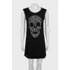 Black dress decorated with chain and rhinestones