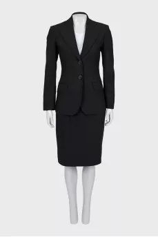 Wool suit with pencil skirt