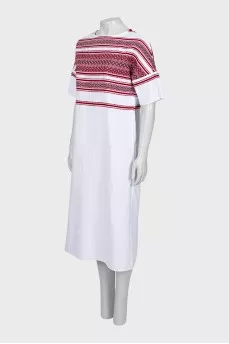 Shift dress with embroidery