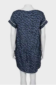 Shift dress in animal print