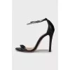 Leather sandals with metal bracelet