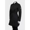 Fitted coat with collar
