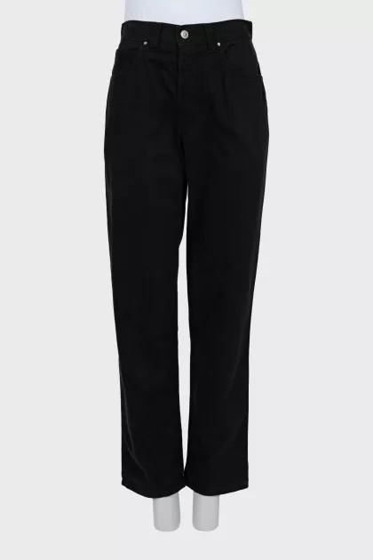 High-waisted black jeans