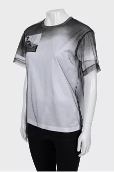Mesh T-shirt with tag