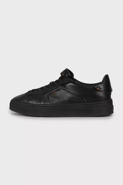 Men's black leather sneakers