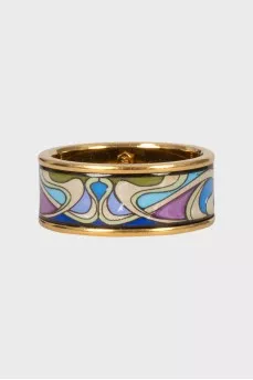 Gold ring with abstract design