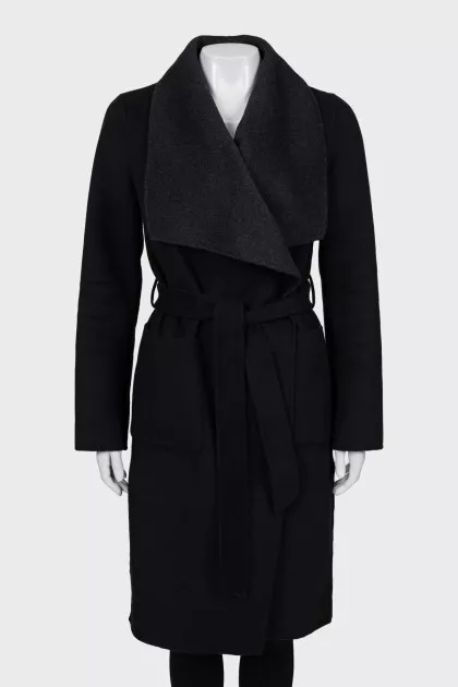 Two-tone wrap coats