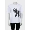 White T-shirt with print and decor