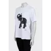 White T-shirt with print and decor