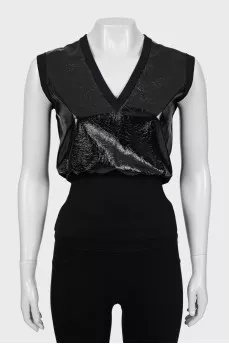 V-neck combination top