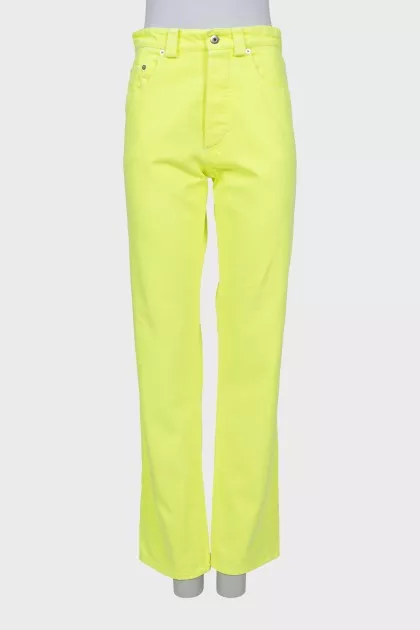 Straight leg jeans in light yellow