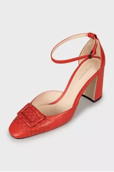 Printed leather shoes