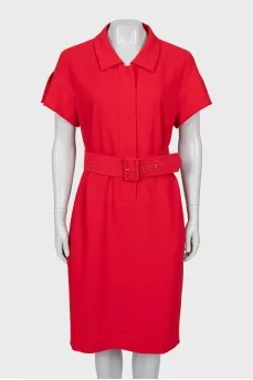 Woolen red dress with a belt