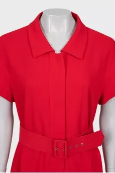 Woolen red dress with a belt