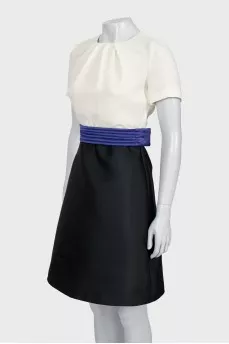 Black and white dress with contrasting belt