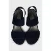 Suede sandals with elastic band