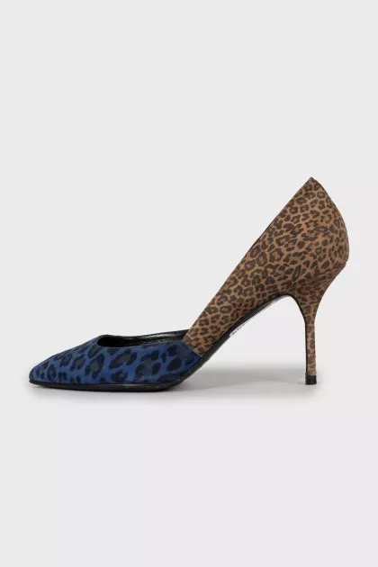 Animal print suede shoes