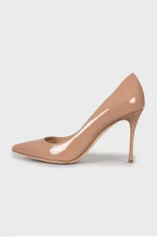 Patent leather high heels