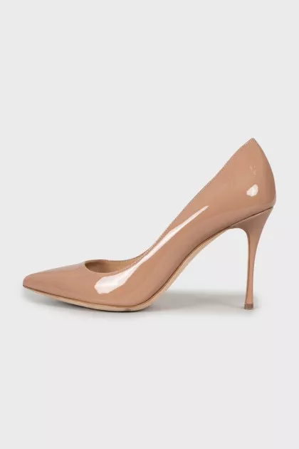 Patent leather high heels
