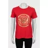 Straight fit T-shirt with gold print