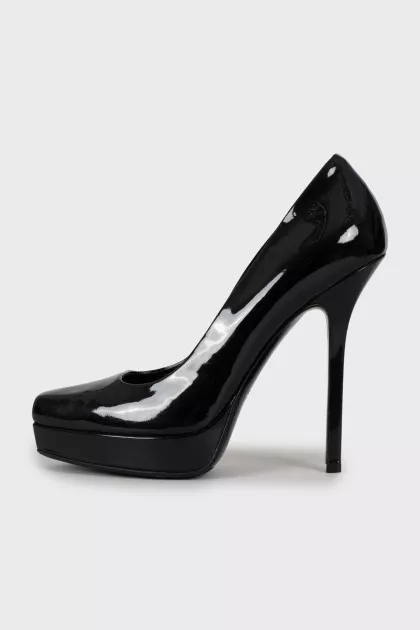 Black patent leather high heels