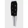 Fitted skirt with embroidered print