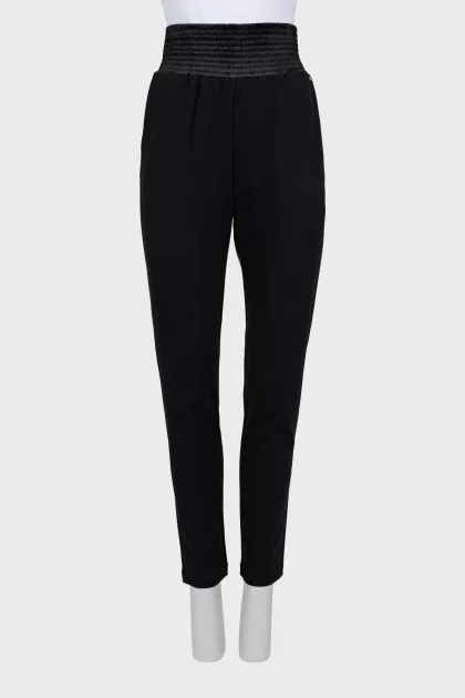 Tapered trousers with wide elastic