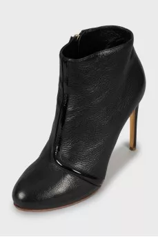Leather ankle boots with patent leather inserts